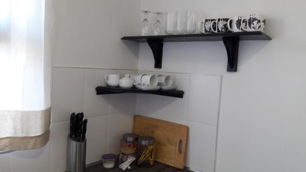 Self-Catering Studio, Unit 6 On Krupp Виндхук Экстерьер фото
